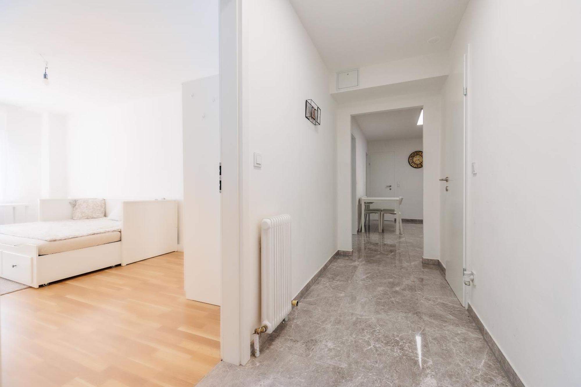 Neue renovierte und möblierte charmante Wohnung!!! Wien Exterior foto