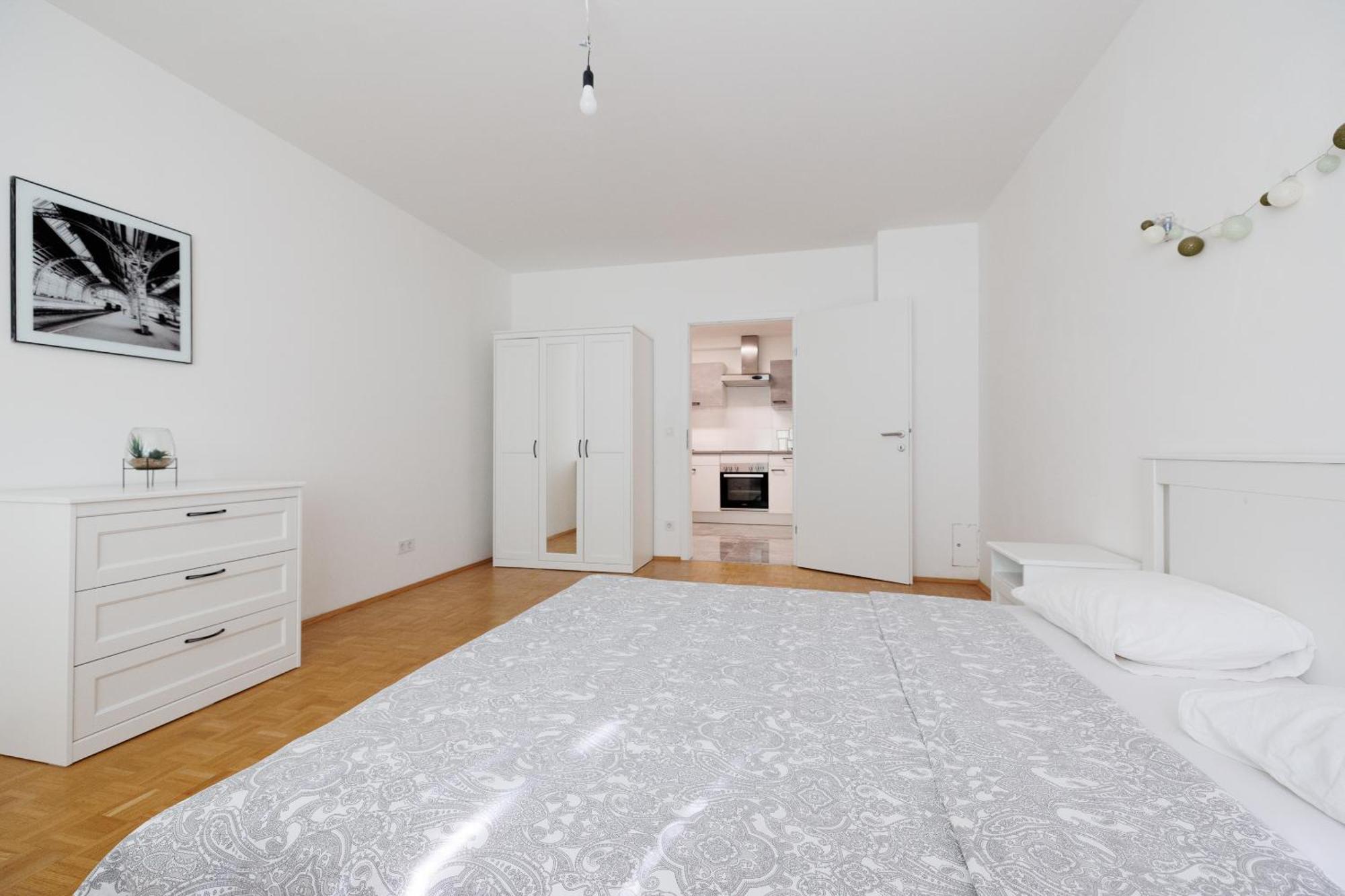 Neue renovierte und möblierte charmante Wohnung!!! Wien Exterior foto