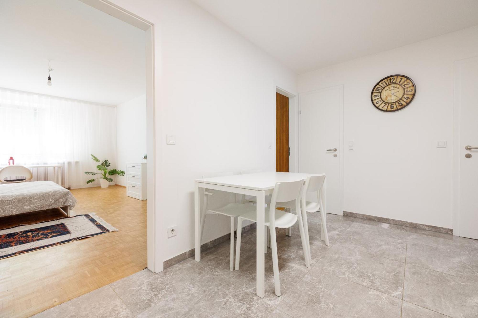 Neue renovierte und möblierte charmante Wohnung!!! Wien Exterior foto